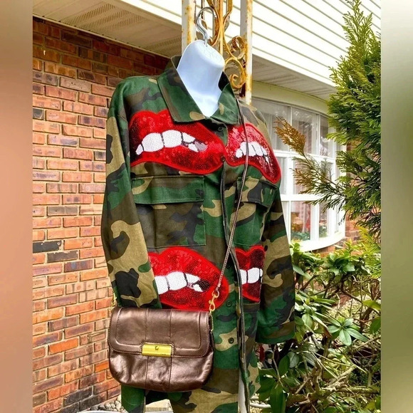 Coach Metallic Crossbody Leather Purse - Picture 2 of 8